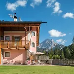 Lory 2 Apartman