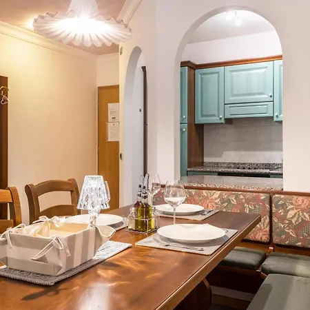 Lory 2 Apartman